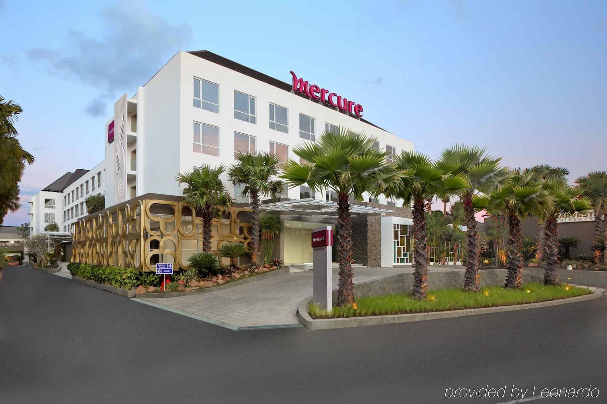 Harvestland Hotel Bali Kuta  Exterior photo