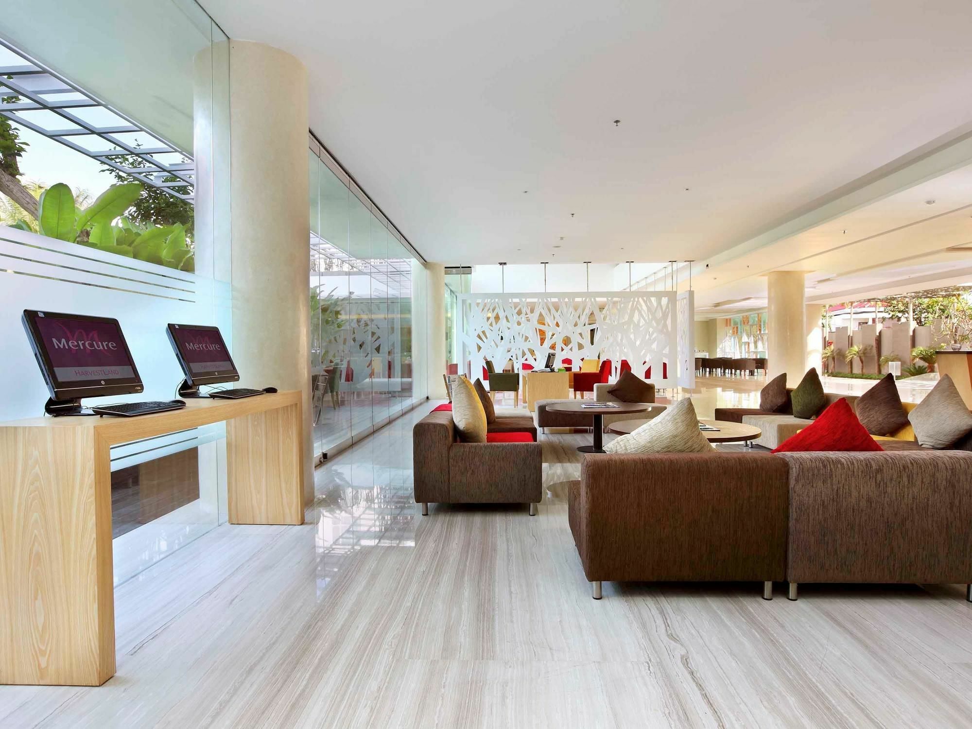 Harvestland Hotel Bali Kuta  Exterior photo